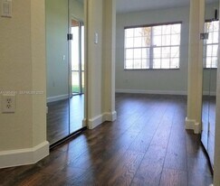 Building Photo - 8255 NW 128th Ln