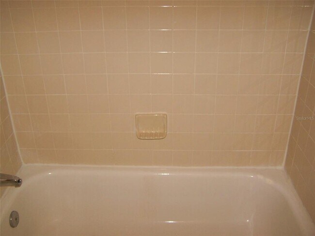 Building Photo - 1037 S Hiawassee Rd