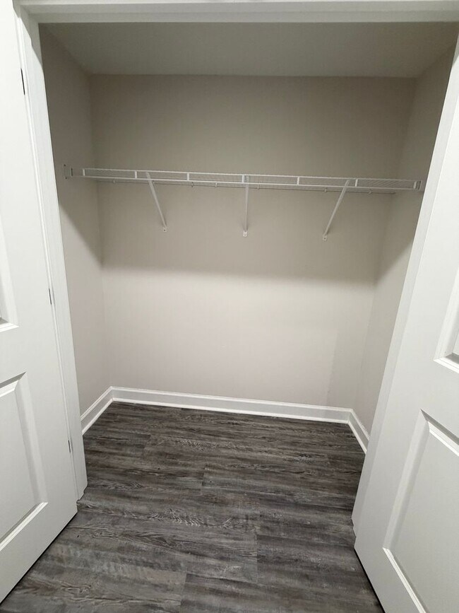 Building Photo - Stunning 3 Bed | 3.5 Bath Townhome in Atlanta’s Sought-After Upper Westside (30318)