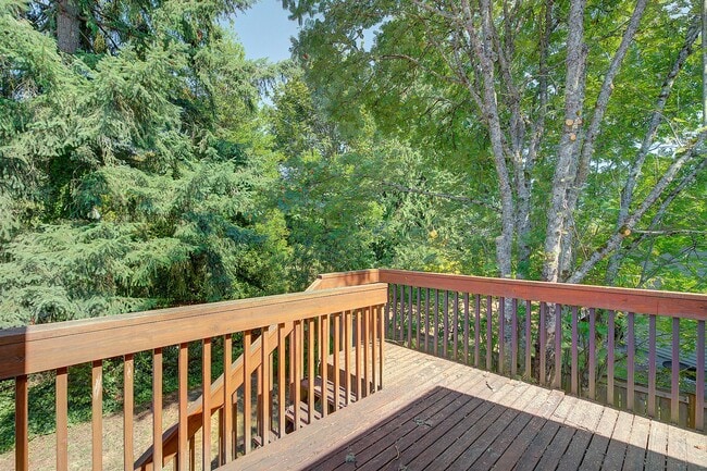 Building Photo - 5bd/3ba Edmonds House