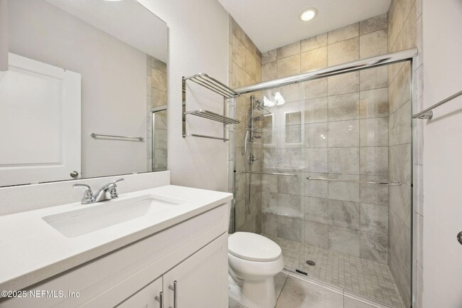 Building Photo - 2719 Chapman Oak Dr