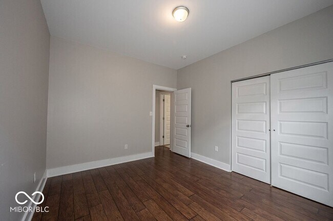 Building Photo - 2029 N College Ave