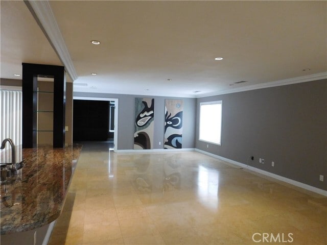 Building Photo - 12854 Arabella St