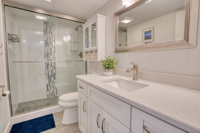 Building Photo - 1030 Hickory Blvd