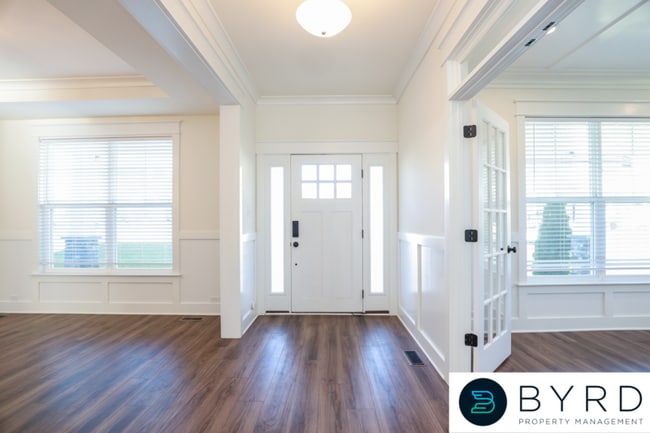 Building Photo - 8900 Forge Gate Ln