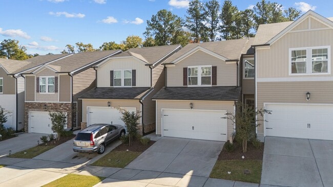 Building Photo - 1606 Clayfire Dr.