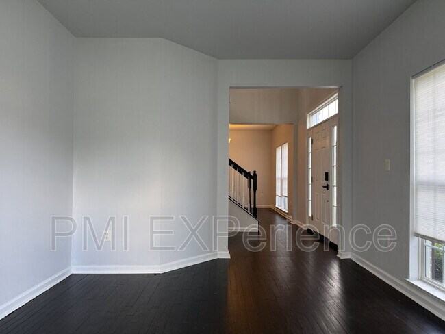 Building Photo - 3526 Halford St