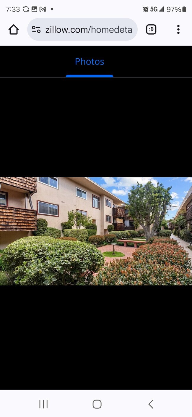 Building Photo - 5400 Newcastle Ave