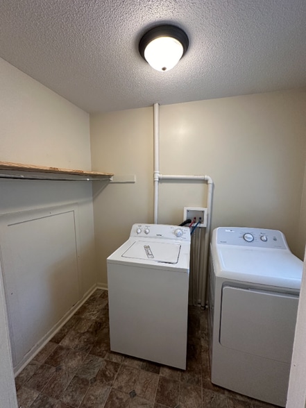 Building Photo - 1002 Johnstown Ave