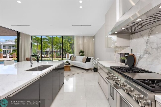 Building Photo - 432 Coconut Isle Dr