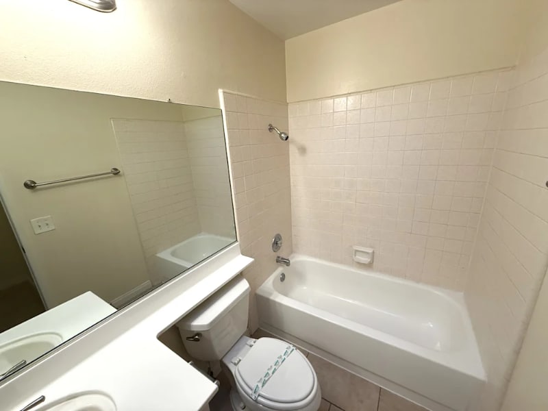 Building Photo - 25906 Adolfo Ct