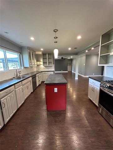 Building Photo - 6741 Briley Dr