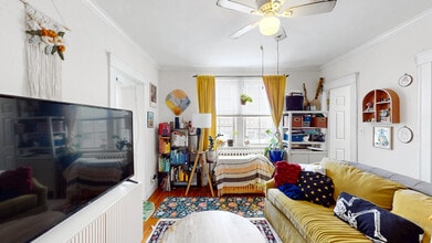 Building Photo - 15 Governors Ave