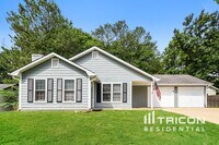 Building Photo - 389 Hillridge Dr