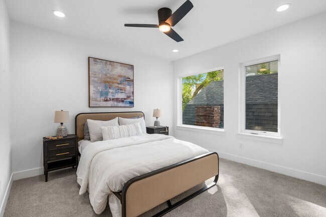 Building Photo - 1570-1574 Gilpin St