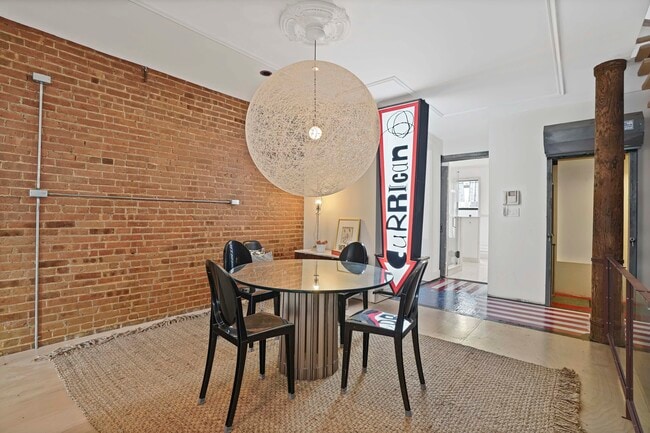 Building Photo - 389 12th St