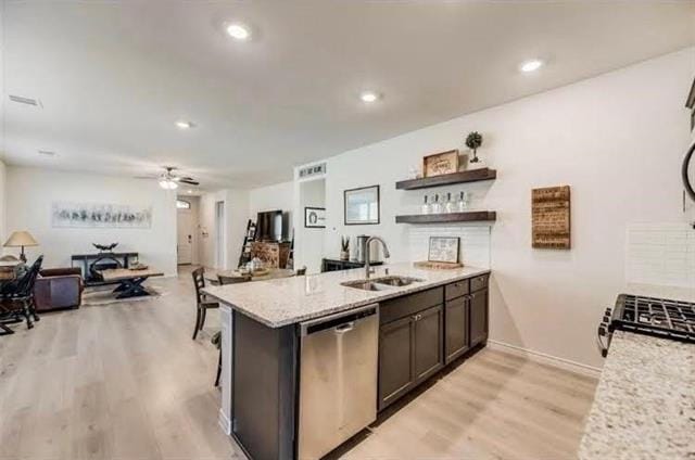 Building Photo - 2621 Franklin Dr