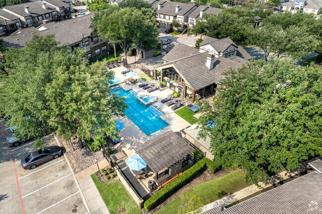 Pool - Camden Legacy Park