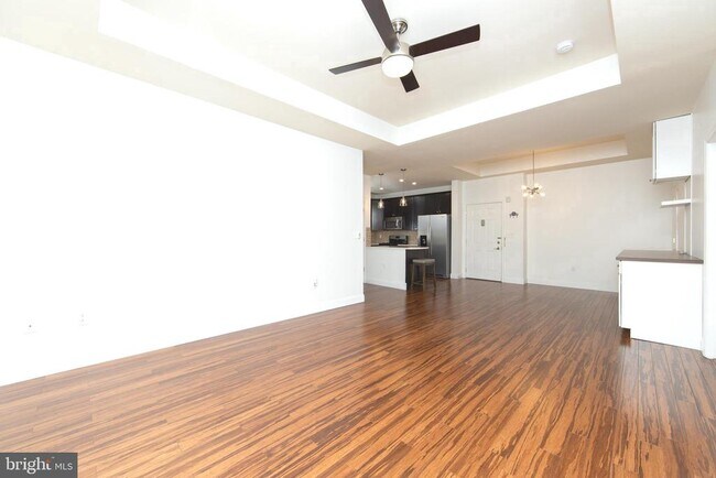 Building Photo - 244 Breeders Cup Dr