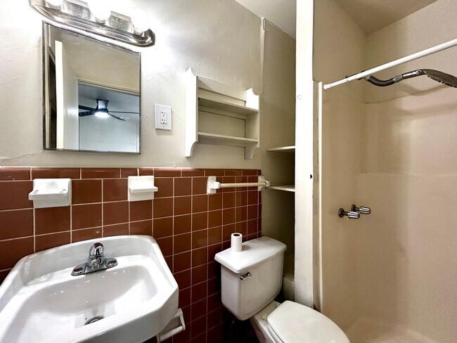 Building Photo - 3304 Tom Green St