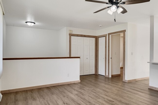 Building Photo - Cardinal Ave