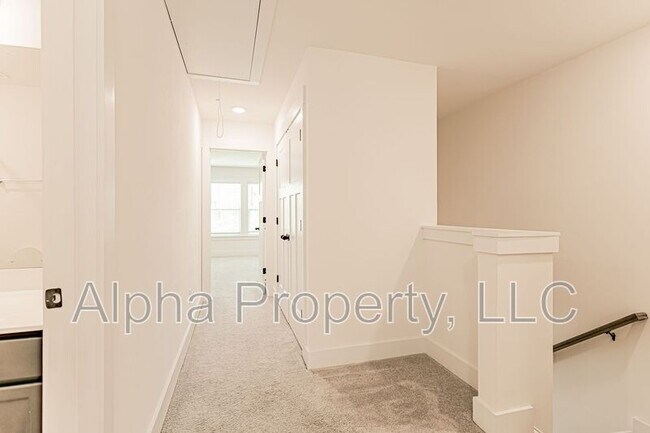 Building Photo - 1086 Millison Pl