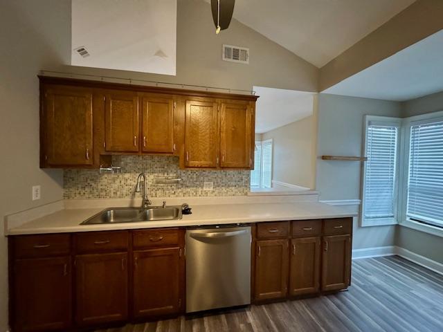 Building Photo - 124 Island Blvd