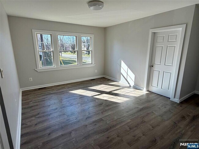 Building Photo - 230 Milford Ave.