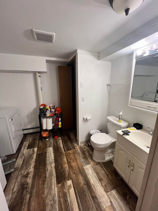 Building Photo - 1205 Brainerd Ave