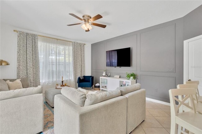 Building Photo - 8307 Manor Club Cir