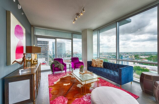 Building Photo - Luminary Residences