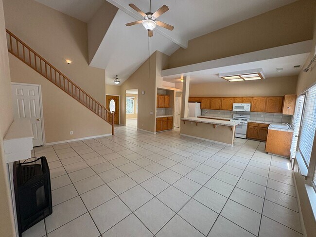 Building Photo - Beautiful 4 Bedroom coming soon!