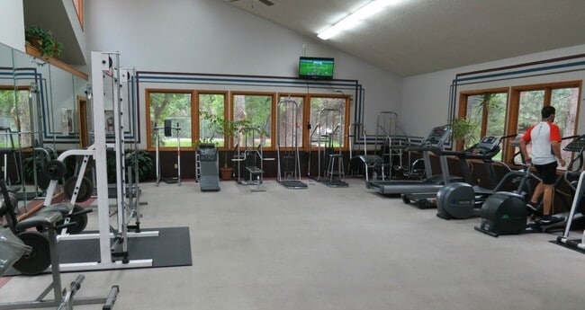 Building Photo - FALL PRE-LEASE! Large One Bedroom Top Floor Loft At Gold Run!