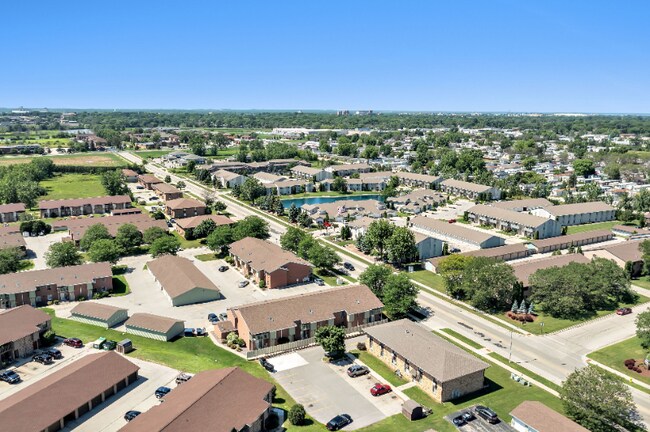 Building Photo - 1856 Verlin Rd