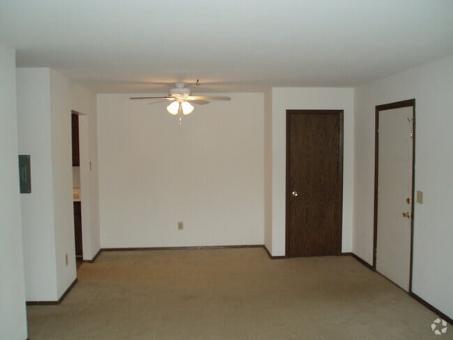 Building Photo - 205 Industrial Dr