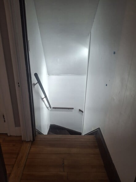 Front stairwell - 422 Prospect Ave