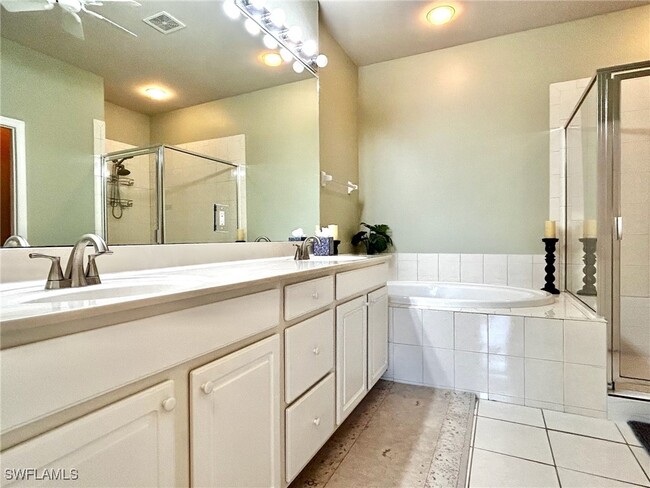 Building Photo - 9120 Spanish Moss Way