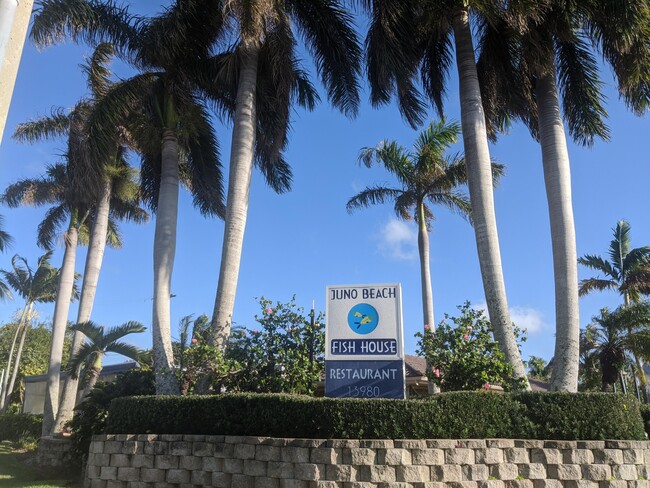 Building Photo - 774 Seaview Dr