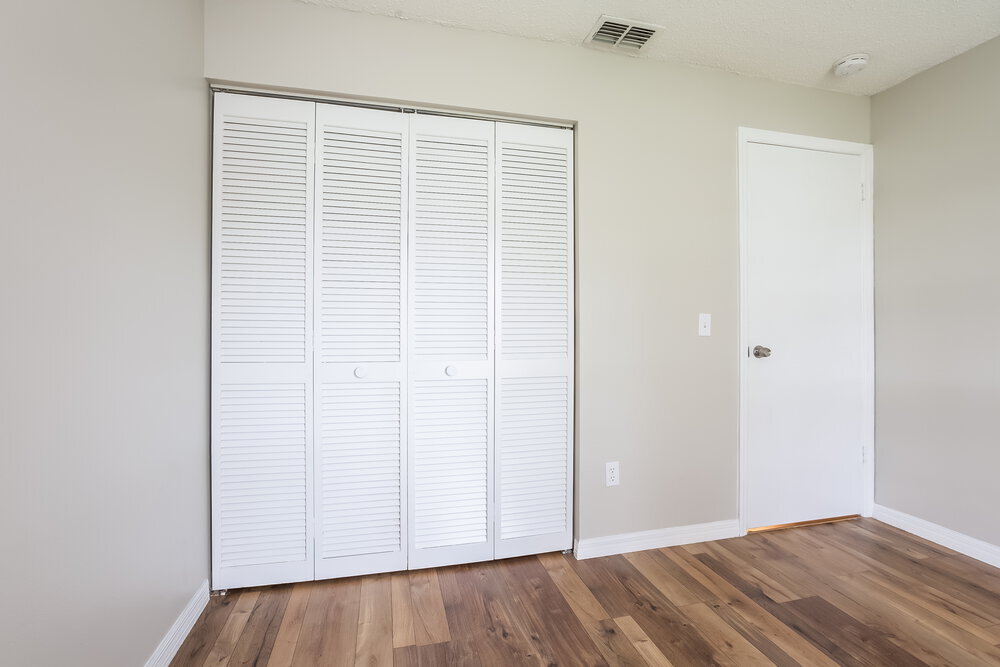 Building Photo - 1687 Palm Leaf Dr