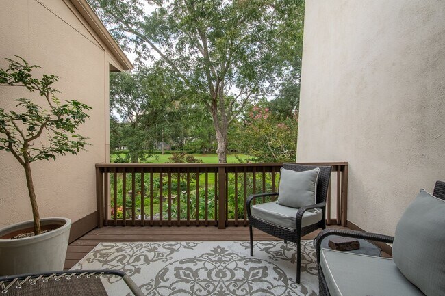 Building Photo - Immaculate Snee Farm Townhome for Rent!