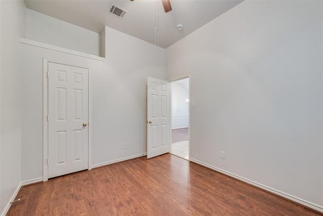 Building Photo - 2760 Beacon Hill Dr