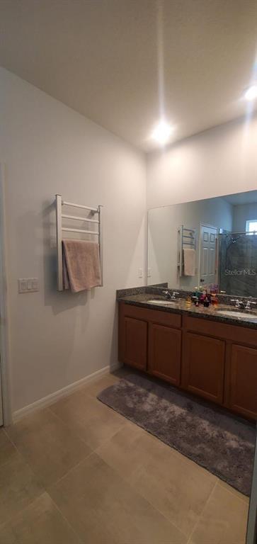 Building Photo - 11987 Globe St