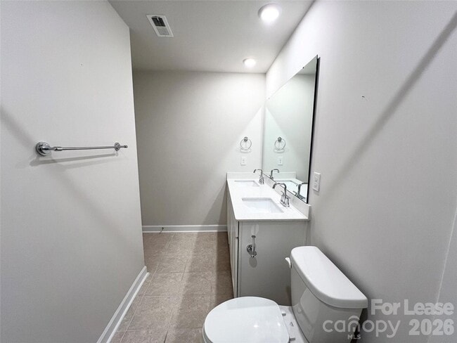 Building Photo - 11819 Midnight Wy