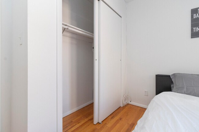 Building Photo - 1789 1st Ave