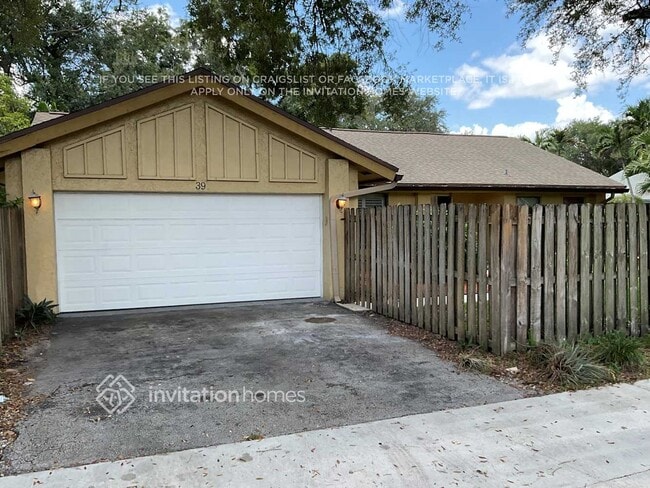 Building Photo - 39 Forest Cir