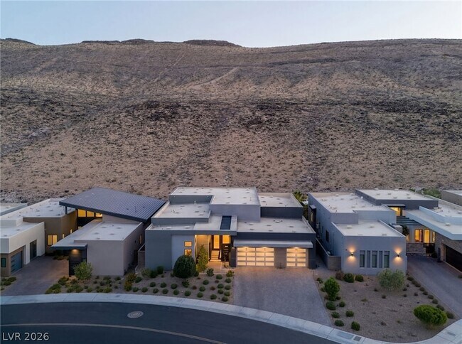 Building Photo - 5201 Peak Climb Dr