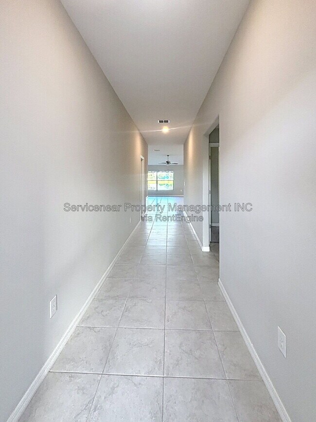 Building Photo - 3805 Romano Busciglio St