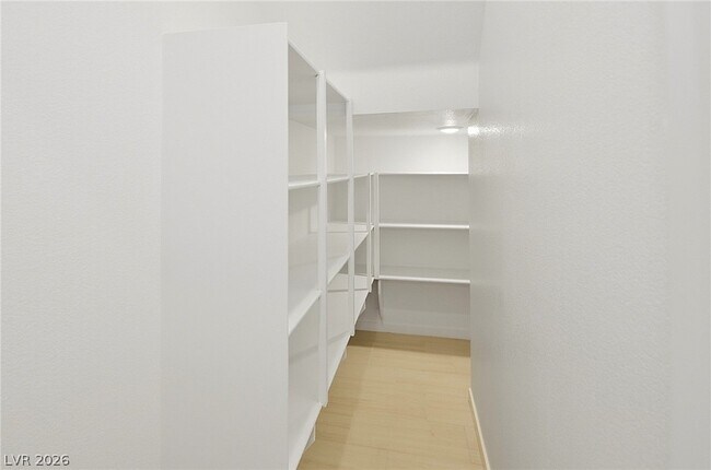 Building Photo - 254 Walsh Peak Ave