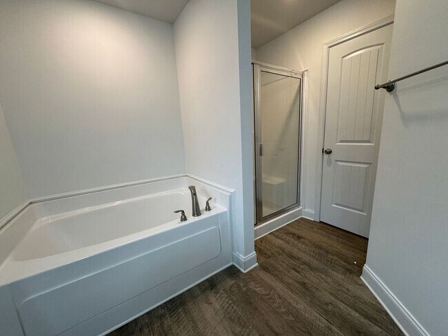 Building Photo - 110 Tybee Dr