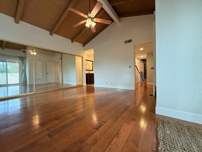 Building Photo - 21372 Brookhurst St